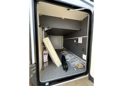 Low Profile Motorhome MOBILVETTA KEA Kompakt 68 en Sale Occasion