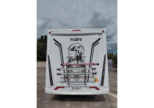 Integral Motorhome PILOTE G6740C en Sale Occasion