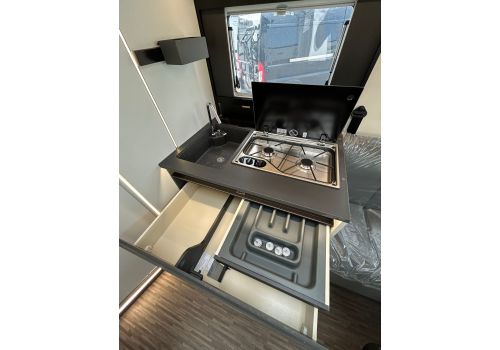 Integral Motorhome MOBILVETTA KEA I 90 en Catalog