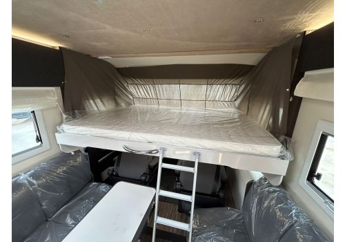 Integral Motorhome MOBILVETTA KEA I 90 en Catalog