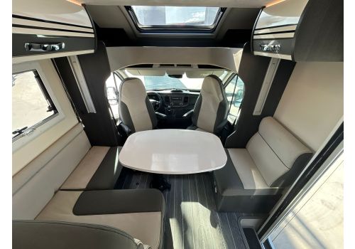 Low Profile Motorhome ROLLER TEAM Kronos 284 TL en Sale Occasion