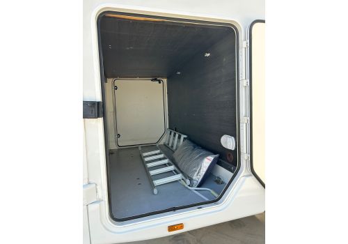 Low Profile Motorhome ROLLER TEAM Kronos 284 TL en Sale Occasion