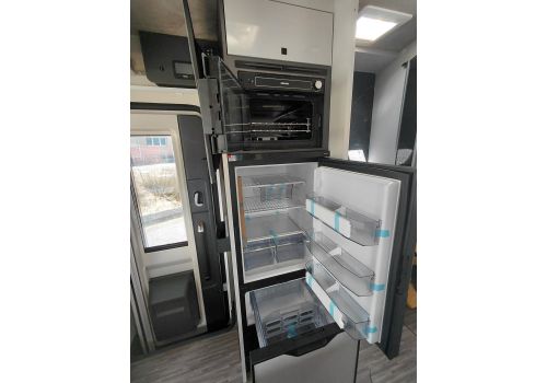 Low Profile Motorhome MOBILVETTA Kea P90 en Sale Occasion
