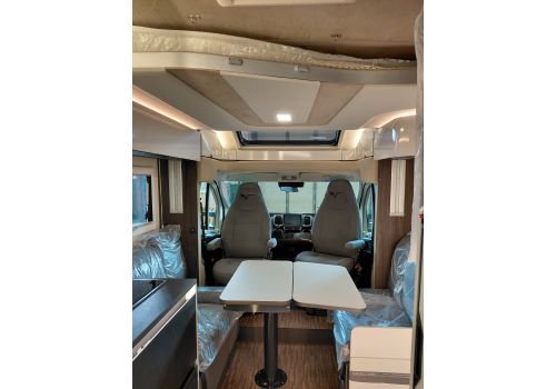 Low Profile Motorhome MOBILVETTA Kea P90 en Sale Occasion