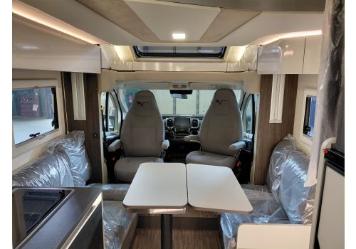Low Profile Motorhome MOBILVETTA Kea P90 en Sale Occasion