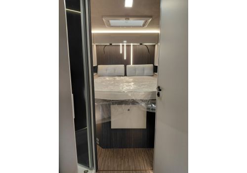 Low Profile Motorhome MOBILVETTA Kea P90 en Sale Occasion