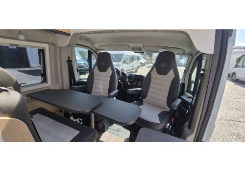 Camper Van SUNLIGHT Cliff 602 Adventure Automática en Rent