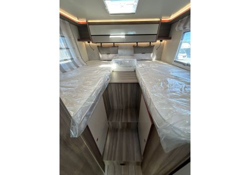 Low Profile Motorhome ROLLER TEAM Kronos 285 TL en Catalog