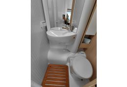 Low Profile Motorhome SUNLIGHT V66 in Rent