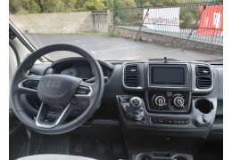 Low Profile Motorhome SUNLIGHT V66 in Rent