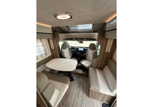 Low Profile Motorhome ROLLER TEAM Kronos 284 TL en Catalog