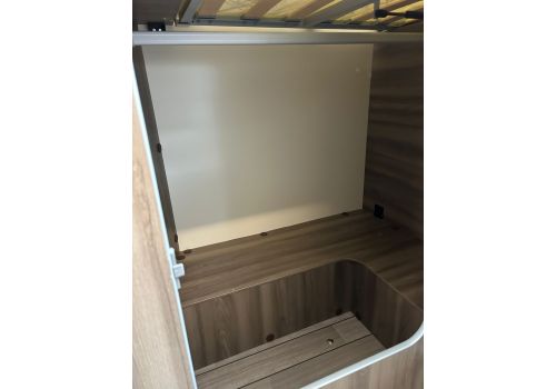 Low Profile Motorhome ROLLER TEAM Kronos 284 TL en Catalog