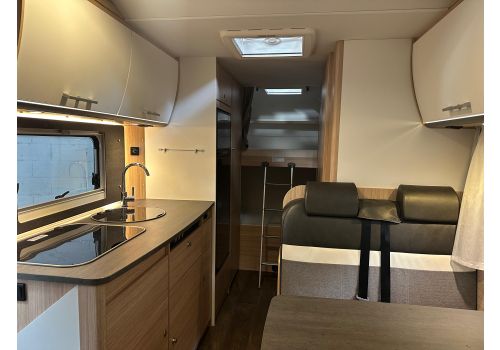 Capuchina Motorhome SUNLIGHT A68 en Sale Occasion