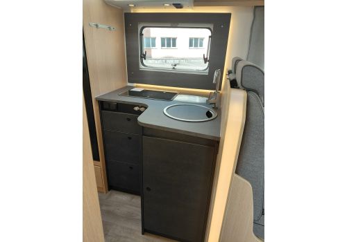 Low Profile Motorhome SUNLIGHT T66S Adventure Edition en Catalog