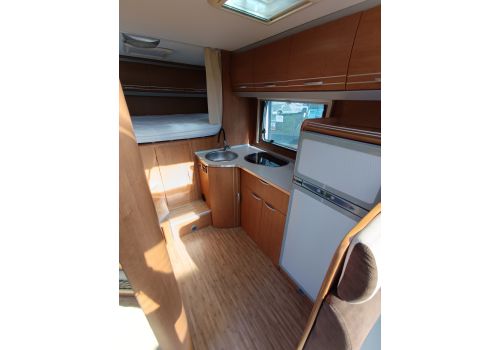 Low Profile Motorhome BENIMAR Mileo 840 en Sale Occasion