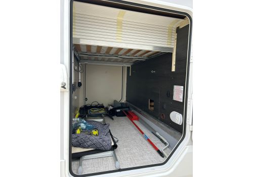 Low Profile Motorhome ROLLER TEAM Kronos 266 TL en Sale Occasion
