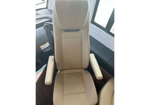 Integral Motorhome CARTHAGO E Line I 64 XL QB en Catalog