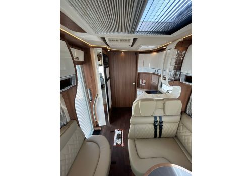 Integral Motorhome CARTHAGO E Line I 64 XL QB en Catalog