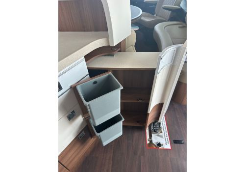 Integral Motorhome CARTHAGO E Line I 64 XL QB en Catalog