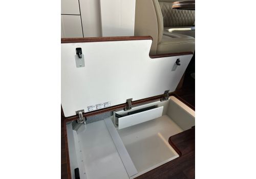 Integral Motorhome CARTHAGO E Line I 64 XL QB en Catalog