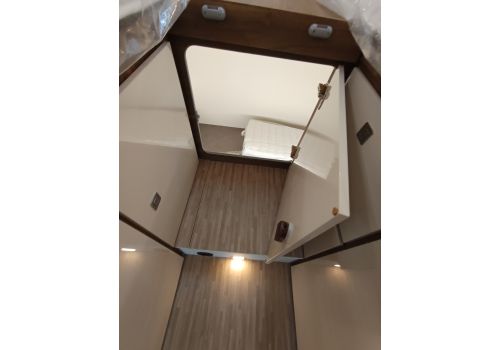 Integral Motorhome MOBILVETTA K-Yatch Tekno Line 86 en Sale Occasion