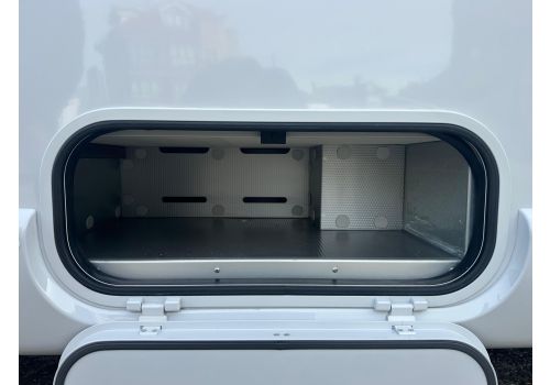 Integral Motorhome RAPIDO Rápido 8096DF modelo 2026 en Sale Occasion