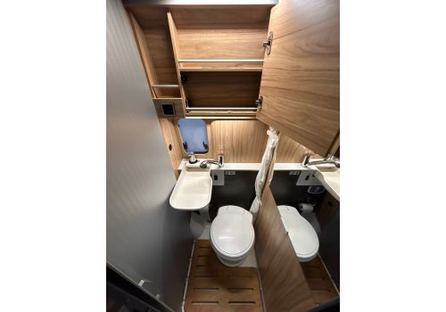 Camper Van HYMER Ayers Rock en Sale Occasion