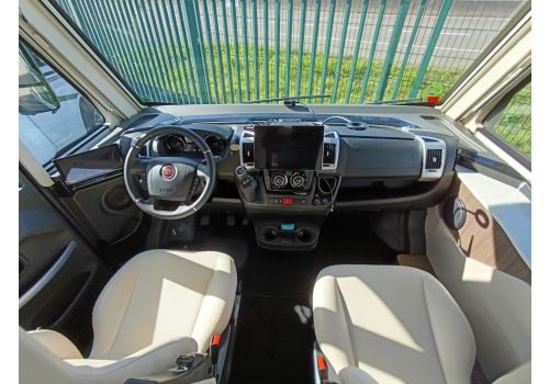 Integral Motorhome MC LOUIS NEVIS 873 en Sale Occasion