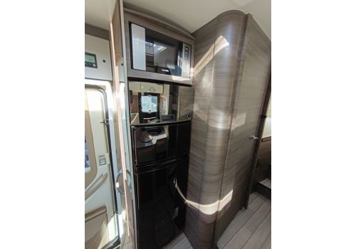 Integral Motorhome MC LOUIS NEVIS 873 en Sale Occasion