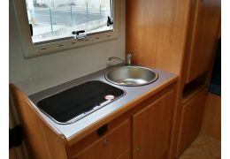 Capuchina Motorhome JOINT S-665 en Sale Occasion
