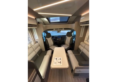 Low Profile Motorhome ROLLER TEAM Zefiro 267 TL en Sale Occasion