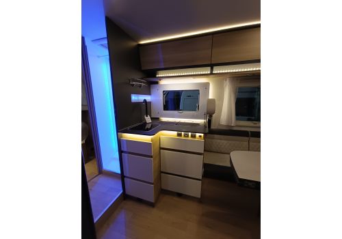 Integral Motorhome ITINEO MC740 Advance Edition en Catalog