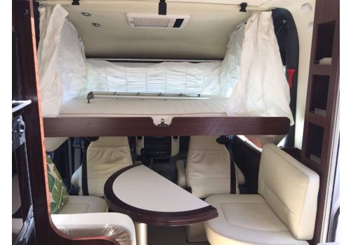 Integral Motorhome ESTEREL Esterel 53 modelo 2010 en Sale Occasion