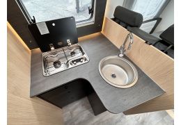 Low Profile Motorhome SUNLIGHT Sunlight T68 en Rent
