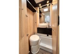 Low Profile Motorhome SUNLIGHT Sunlight T68 en Rent