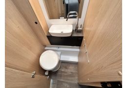 Low Profile Motorhome SUNLIGHT Sunlight T68 en Rent