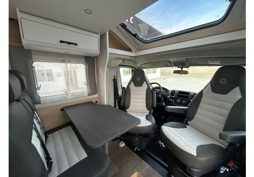 Low Profile Motorhome SUNLIGHT T58 Adventure Edition en Sale Occasion