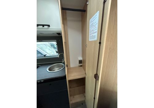 Low Profile Motorhome SUNLIGHT T58 Adventure Edition en Sale Occasion