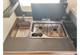 Low Profile Motorhome ROLLER TEAM Zefiro 285 TL in Sale Occasion