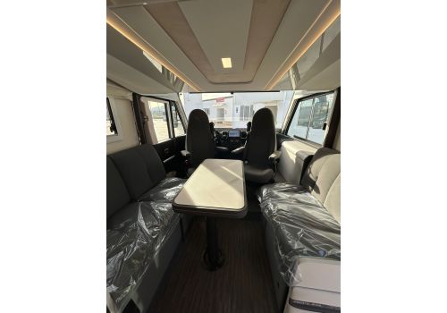 Integral Motorhome MOBILVETTA KEA I 86 en Sale Occasion