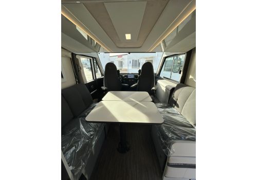 Integral Motorhome MOBILVETTA KEA I 86 en Sale Occasion