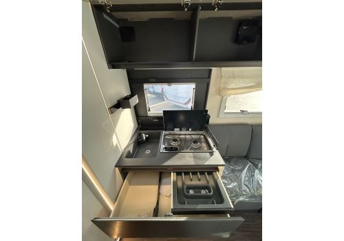 Integral Motorhome MOBILVETTA KEA I 86 en Sale Occasion