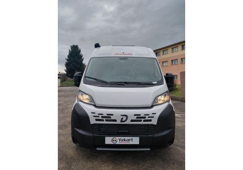 Camper Van DETHLEFFS Globetrail 600 DS en Catalog