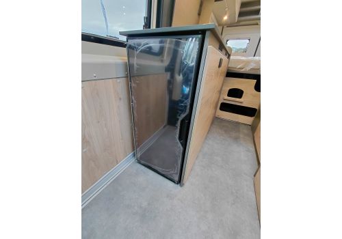 Camper Van DETHLEFFS Globetrail 600 DS en Catalog