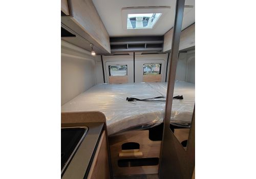 Camper Van DETHLEFFS Globetrail 600 DS en Catalog