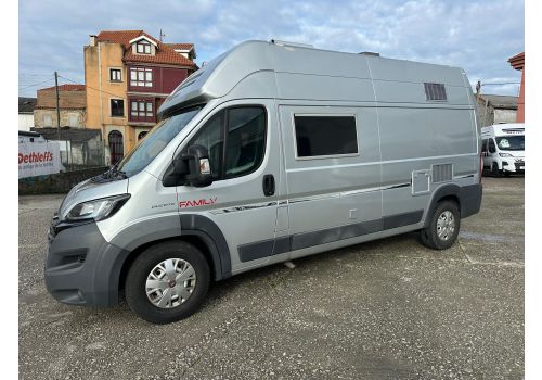 Camper Van DREAMER Family Van en Sale Occasion