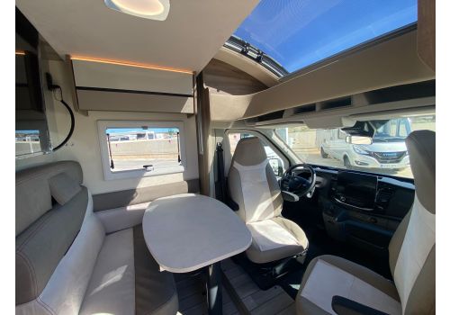 Low Profile Motorhome ROLLER TEAM Kronos 281 TL FIT en Rent