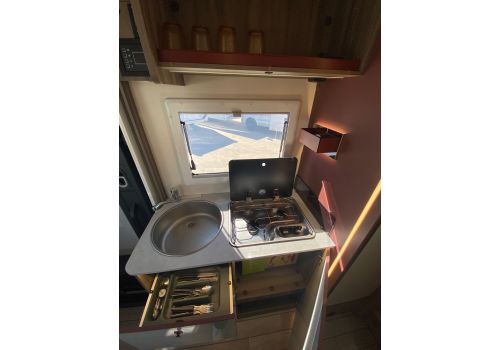 Low Profile Motorhome ROLLER TEAM Kronos 281 TL FIT en Rent