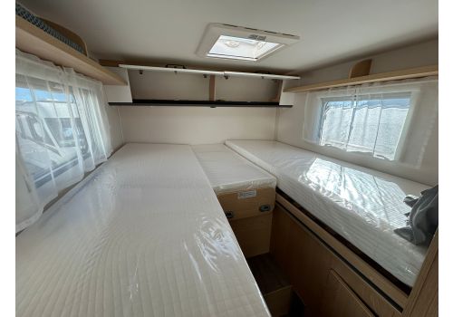 Low Profile Motorhome SUNLIGHT V67S Adventure Edition en Catalog