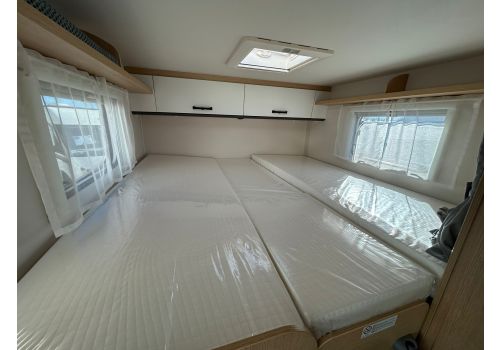 Low Profile Motorhome SUNLIGHT V67S Adventure Edition en Catalog